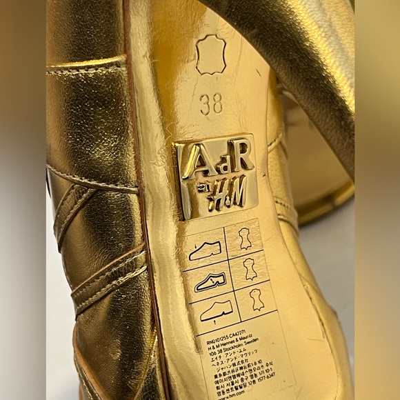 ANNA DELLO RUSSO X H&M Gold Platform Stiletto Heels ✨ - Picture 10 of 13
